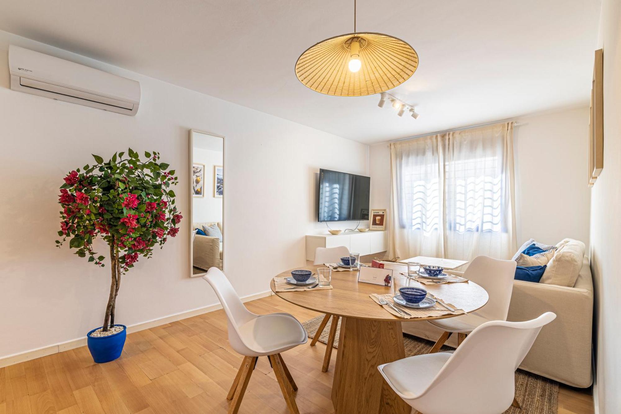 Solis Mare Apartments - Pedregalejo Beach マラガ エクステリア 写真