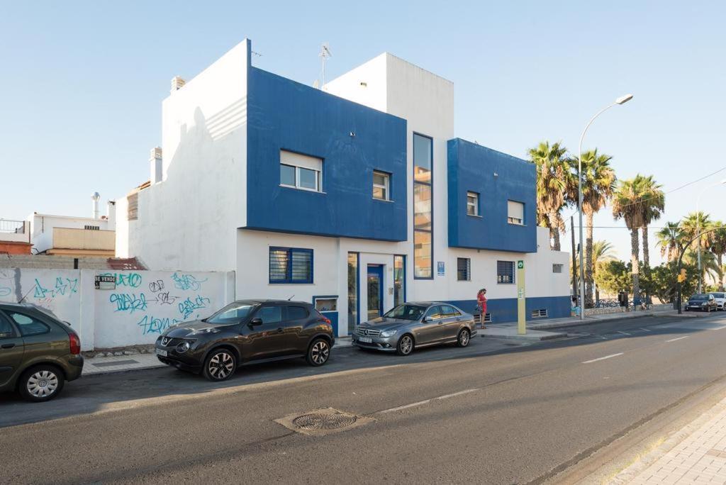 Solis Mare Apartments - Pedregalejo Beach マラガ エクステリア 写真
